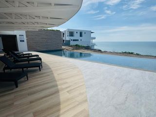 Foto 2 de Hermoso Departamento frente al mar, de oportunidad.