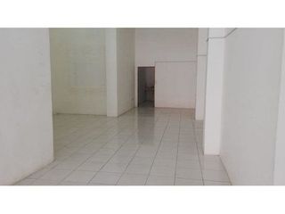 Foto 4 de En Alquiler Local Comercial En Machala.
