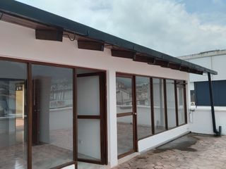 Foto 7 de VENTA DE CASA CON LOCAL COMERCIAL Y DEPARTAMENTOS