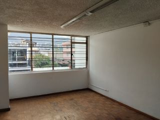 Foto 9 de VENTA DE CASA CON LOCAL COMERCIAL Y DEPARTAMENTOS