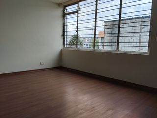 Foto 17 de VENTA DE CASA CON LOCAL COMERCIAL Y DEPARTAMENTOS