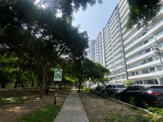 Foto 22 de FLAT EN VENTA, LIMITE CON SAN ISIDRO. VISTA INTERNA ABIERTA