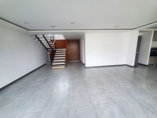 Foto 12 de SE RENTA HERMOS CASA DE TRES HABITACIONES ENTUMBCO