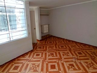 Foto 11 de ¡Buena Oportunidad En Condevilla – Smp! Departamento En Venta 3Er Piso Con Balcon Vista Al Parque