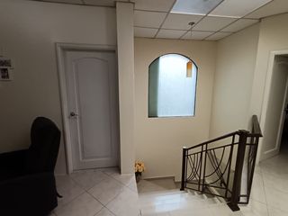 Foto 15 de Casa de venta La Garzota 3, 4 dormitorios, 2 parqueos, Norte de Guayaquil.