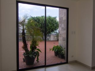 Foto 5 de Hermosa Casa de Venta en Bosques de la Costa