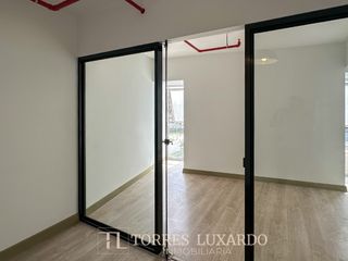 Foto 11 de Alquiler de oficina de 24 m2 en el novedoso edificio Connect, Barranco