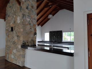Foto 6 de Casa En Las Sierras De Cordoba, Inmejorable Calidad De Construcción Y Distribucion De Ambientes