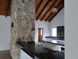 Foto 7 de Casa En Las Sierras De Cordoba, Inmejorable Calidad De Construcción Y Distribucion De Ambientes