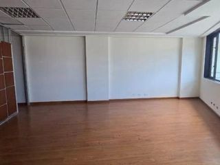 Foto 2 de Oficina en Alquiler La Coruña Quito - Ecuador