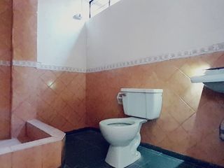 Foto 5 de Ocasión Vendo Casa De 3 Niveles Con Departamento Independiente