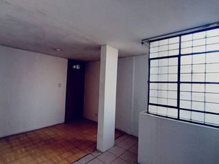 Foto 11 de Ocasión Vendo Casa De 3 Niveles Con Departamento Independiente