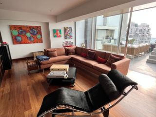 Foto 5 de Venta Dúplex de lujo con terraza de 63 m², jacuzzi y vista panorámica al Golf de San Isidro