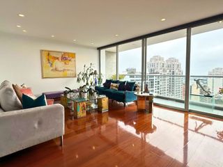Foto 14 de Venta Dúplex de lujo con terraza de 63 m², jacuzzi y vista panorámica al Golf de San Isidro