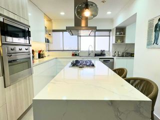 Foto 20 de Venta Dúplex de lujo con terraza de 63 m², jacuzzi y vista panorámica al Golf de San Isidro