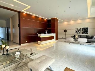 Foto 30 de Venta Dúplex de lujo con terraza de 63 m², jacuzzi y vista panorámica al Golf de San Isidro
