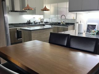 Foto 10 de Venta Dpto. de lujo con vista panorámica al Golf Los Inkas – Terraza, cava y 3 dorms. con baño propio