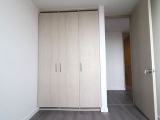 Foto 10 de Apartamento en renta – Modelia 76m2