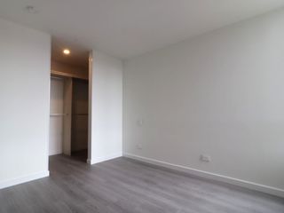 Foto 16 de Apartamento en renta – Modelia 76m2