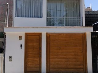 Foto 1 de Alquiler de Casa Amoblada de 2 Pisos en Sol de Ica IV Etapa – Frente a Parque