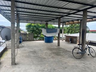 Foto 11 de CASA RENTERA CON ALTA RENTABILIDAD - 2 LOCALES + 2 DEPARTAMENTOS- SECTOR UNIVERSIDAD CATÓLICA