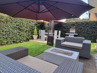 Foto 2 de VENTA CASA MODERNA