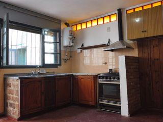 Foto 2 de Casa en Av. Colon, OPORTUNIDAD