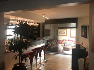 Foto 5 de Venta excelente casa en Las Lagunas con 4 a 5 Dormitorios y Suite Privada con Acceso Independiente, Terraza, Piscina y BBQ