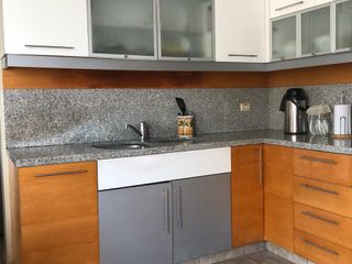 Foto 10 de Venta excelente casa en Las Lagunas con 4 a 5 Dormitorios y Suite Privada con Acceso Independiente, Terraza, Piscina y BBQ