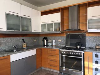 Foto 11 de Venta excelente casa en Las Lagunas con 4 a 5 Dormitorios y Suite Privada con Acceso Independiente, Terraza, Piscina y BBQ