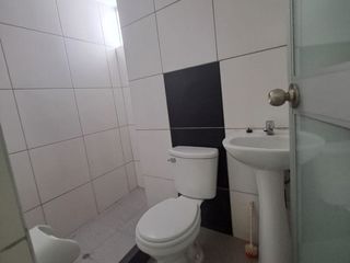 Foto 15 de SE VENDE CASA A UNA CUADRA DE LA PANAMERICANA SUR📈