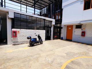 Foto 19 de Almacén, Recién Remodelado, distintos usos