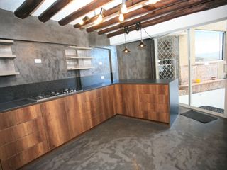 Foto 7 de Espacio y Estilo: Hermosa Casa Rústica Moderna en Alquiler