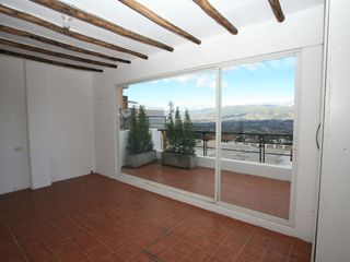 Foto 25 de Espacio y Estilo: Hermosa Casa Rústica Moderna en Alquiler