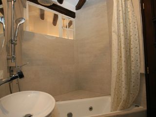 Foto 18 de Espacio y Estilo: Hermosa Casa Rústica Moderna en Alquiler