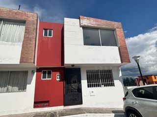 Foto 1 de CASA EN VENTA SECTOR CONOCOTO SANTA MÓNICA