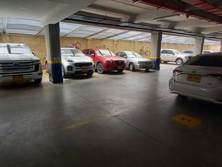 Foto 45 de ARRIENDO APTO AMOBLADO O SIN AMOBLAR CHICO NAVARRA BOGOTA COLOMBIA.