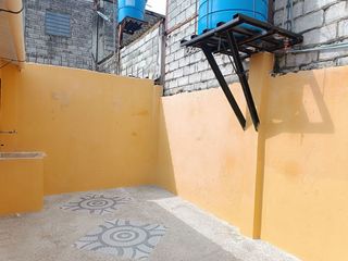 Foto 3 de Vendo casa de 1 planta, 2 dormitorios en la Ciudadela Mariana de Jesús, Vía Durán-Yaguachi