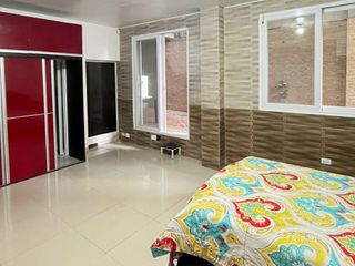 Foto 2 de Casa en venta en la Urb. El Porton- Santo Domingo