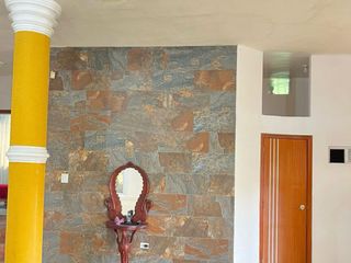 Foto 4 de Casa en venta en la Urb. El Porton- Santo Domingo