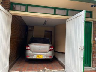 Foto 3 de VENTA CASA LA CASTELLANA BOGOTA