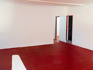 Foto 2 de Departamento amplio en segundo piso – a pasos del Centro de Chiclayo