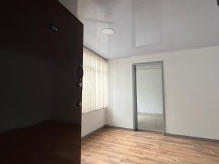 Foto 1 de ARRIENDO OFICINA EN EL CENTRO DE MANIZALES CON OPCIÓN DE COMPRA
