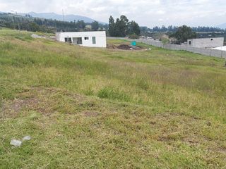 Foto 8 de ESPECTACULAR TERRENO DE VENTA EN CHECA. CERCA DEL AEROPUERTO DE QUITO.