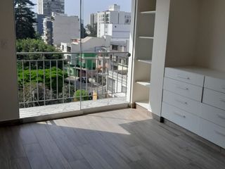 Foto 10 de TRIPLEX FRENTE A PARQUE