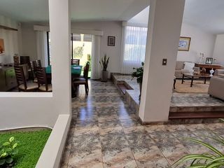 Foto 3 de Vendo Hermosa Casa En Urb. Los Girasoles En Cayma