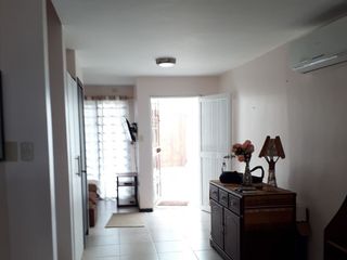 Foto 6 de Punta Blanca - Entrada 5, casa de dos piso a una cuadra del mar con un precio de oportunidad