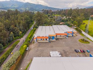 Foto 5 de En Renta Galpon Para Almacenamiento Sector Amaguaña