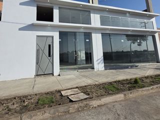 Foto 1 de ALQUILER DE LOCAL COMERCIAL A FILO DE PISTA CARRETERA FERREÑAFE CHICLAYO