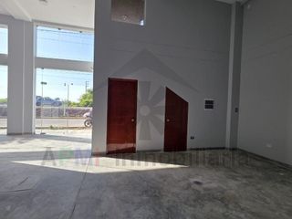 Foto 3 de ALQUILER DE LOCAL COMERCIAL A FILO DE PISTA CARRETERA FERREÑAFE CHICLAYO